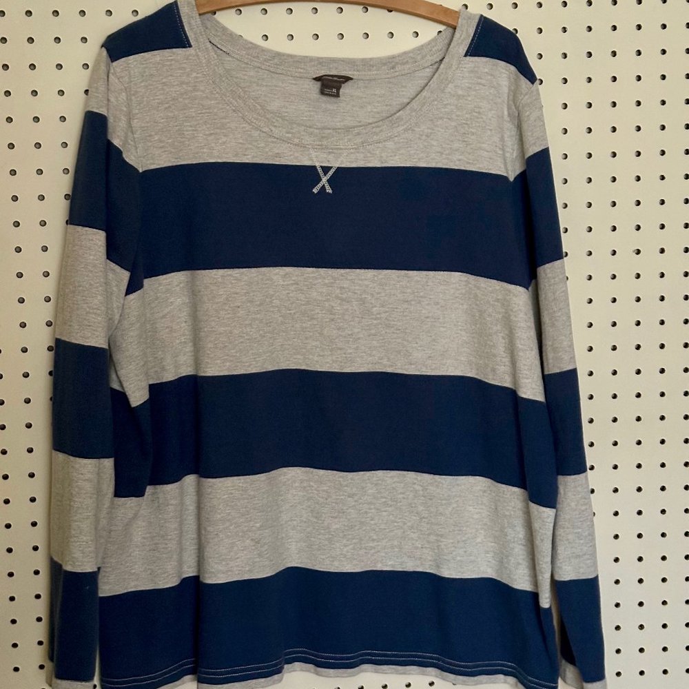 Eddie Bauer grey and navy stripped cotton top